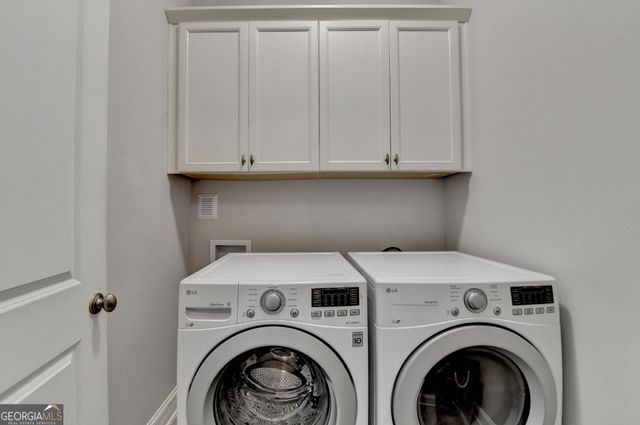 919 Olmsted Lane, Johns Creek, GA 30097