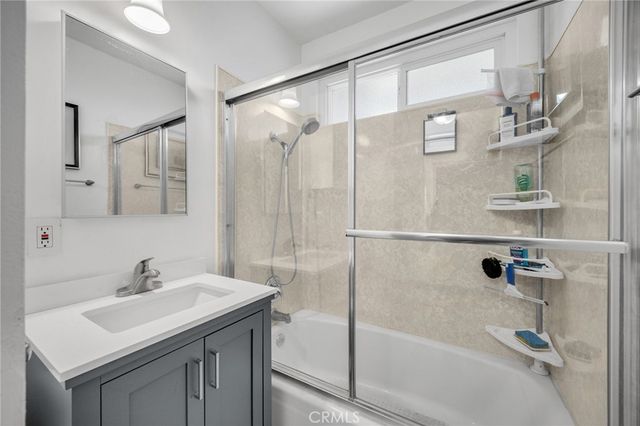 7135 Coldwater Canyon 14, North Hollywood, CA 91605