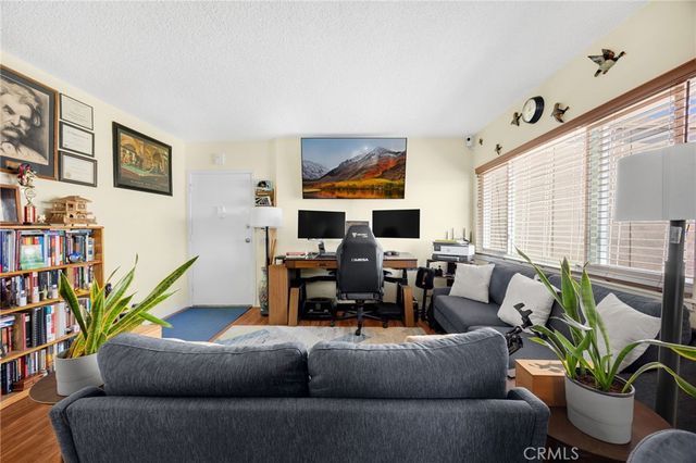 7135 Coldwater Canyon 14, North Hollywood, CA 91605