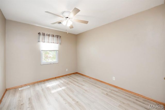 1154 Saint Thomas Road, Granite City, IL 62040