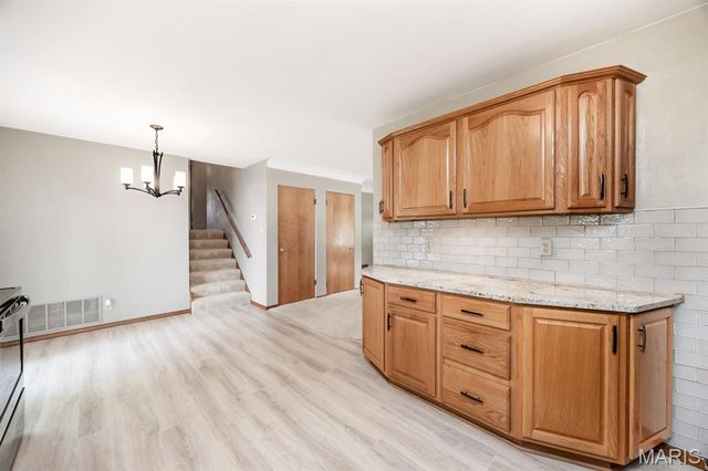 1154 Saint Thomas Road, Granite City, IL 62040