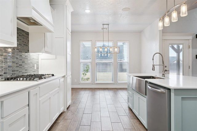 5334 NE Bobcat Trl, Elgin, OK 73538