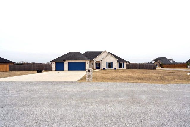 5334 NE Bobcat Trl, Elgin, OK 73538