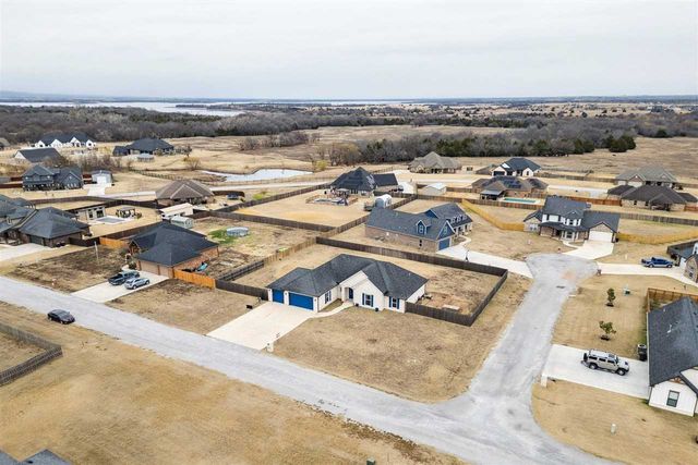 5334 NE Bobcat Trl, Elgin, OK 73538