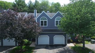 153 Bishops Forest Dr 153, Waltham, MA 02452