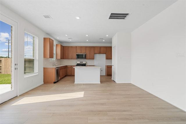 1709 Vista Luna Drive, Texas City, TX 77591