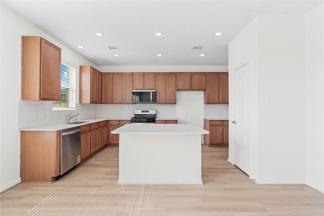 1709 Vista Luna Drive, Texas City, TX 77591