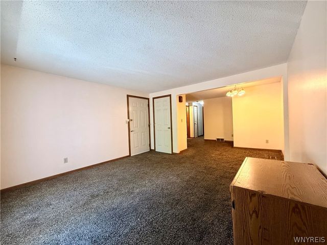 4619 Chestnut Ridge Road L, Amherst, NY 14228