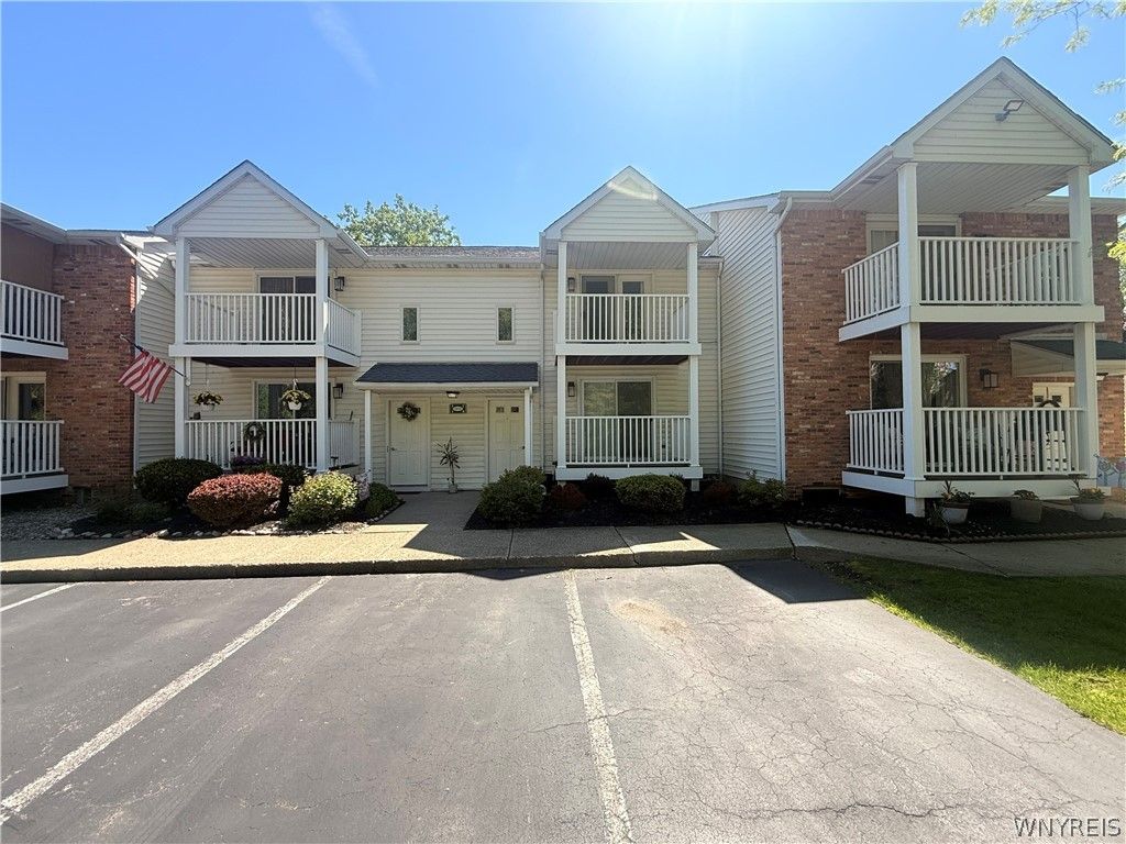 4619 Chestnut Ridge Road L, Amherst, NY 14228