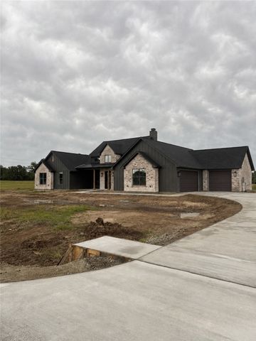 2433 Coronado Estates Drive, Bryan, TX 77808