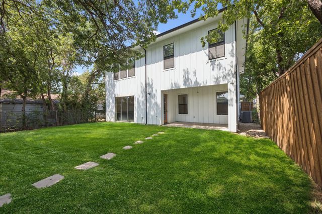 6702 Tyree Street, Dallas, TX 75209