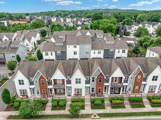 678 James Ave, Nashville, TN 37209