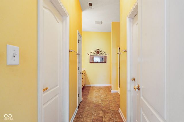 1366 Hamilton Drive, Greenwood, IN 46143