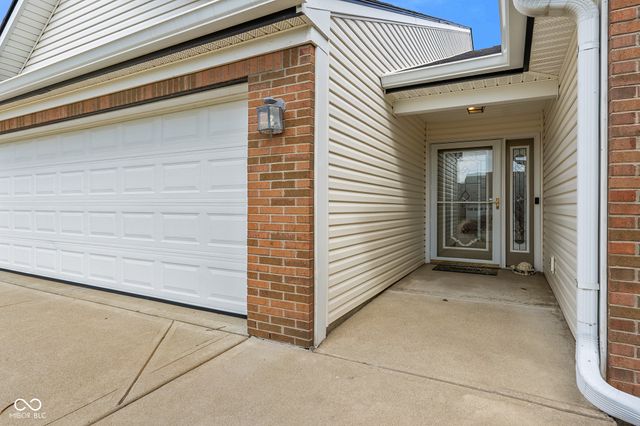 1366 Hamilton Drive, Greenwood, IN 46143