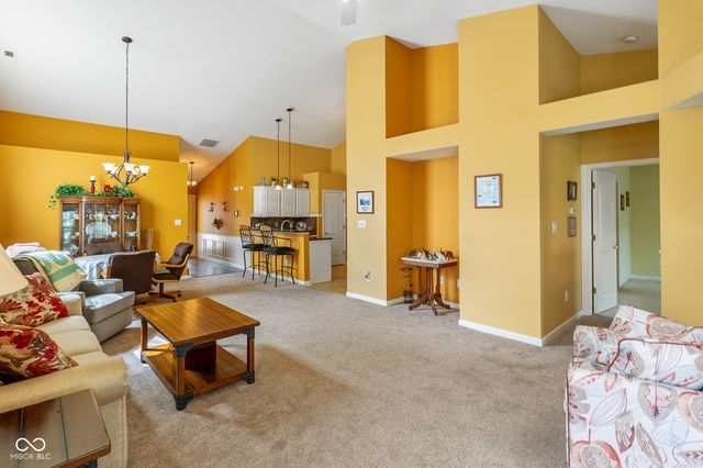 1366 Hamilton Drive, Greenwood, IN 46143