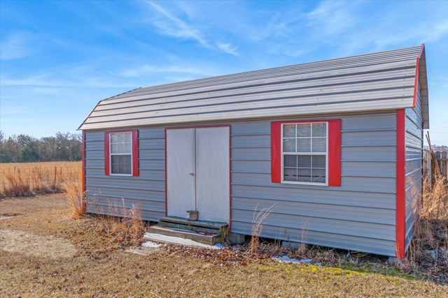 851 VZ County Road 3110, Edgewood, TX 75117