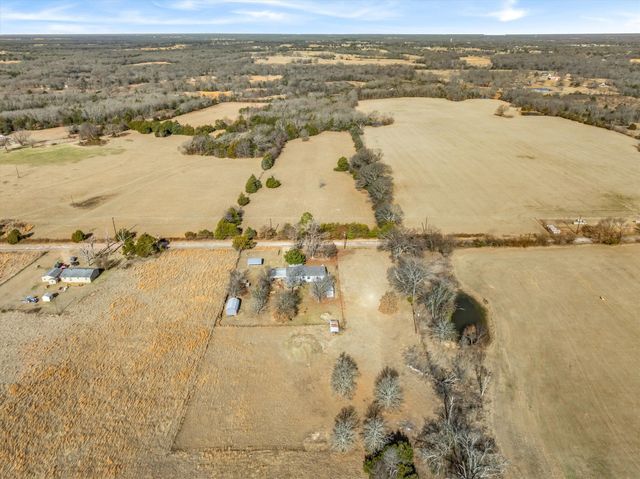 851 VZ County Road 3110, Edgewood, TX 75117