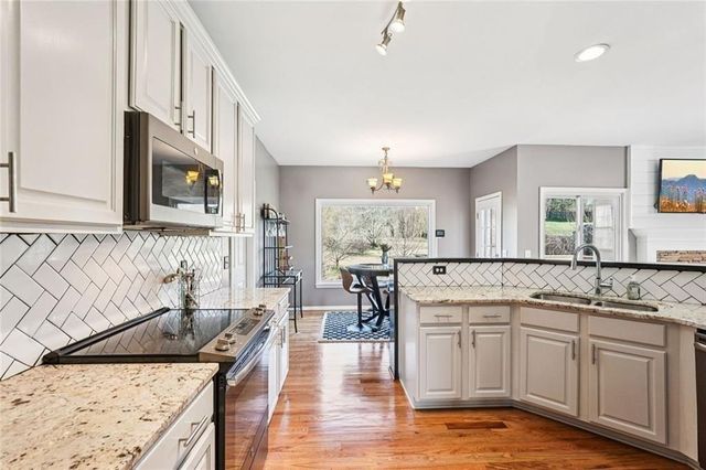 4980 Hyde Ct, Cumming, GA 30040