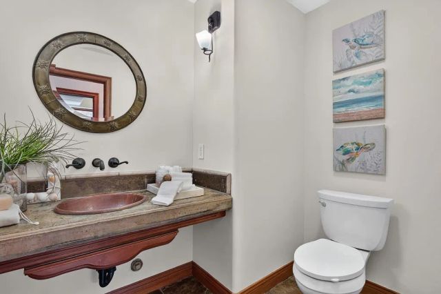 16735 Bayview Drive, Huntington Beach, CA 92649