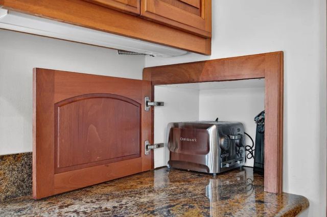 16735 Bayview Drive, Huntington Beach, CA 92649