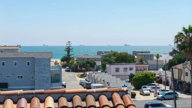 16735 Bayview Drive, Huntington Beach, CA 92649