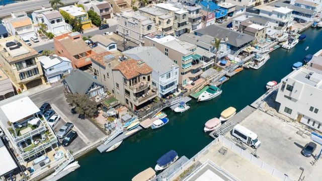 16735 Bayview Drive, Huntington Beach, CA 92649