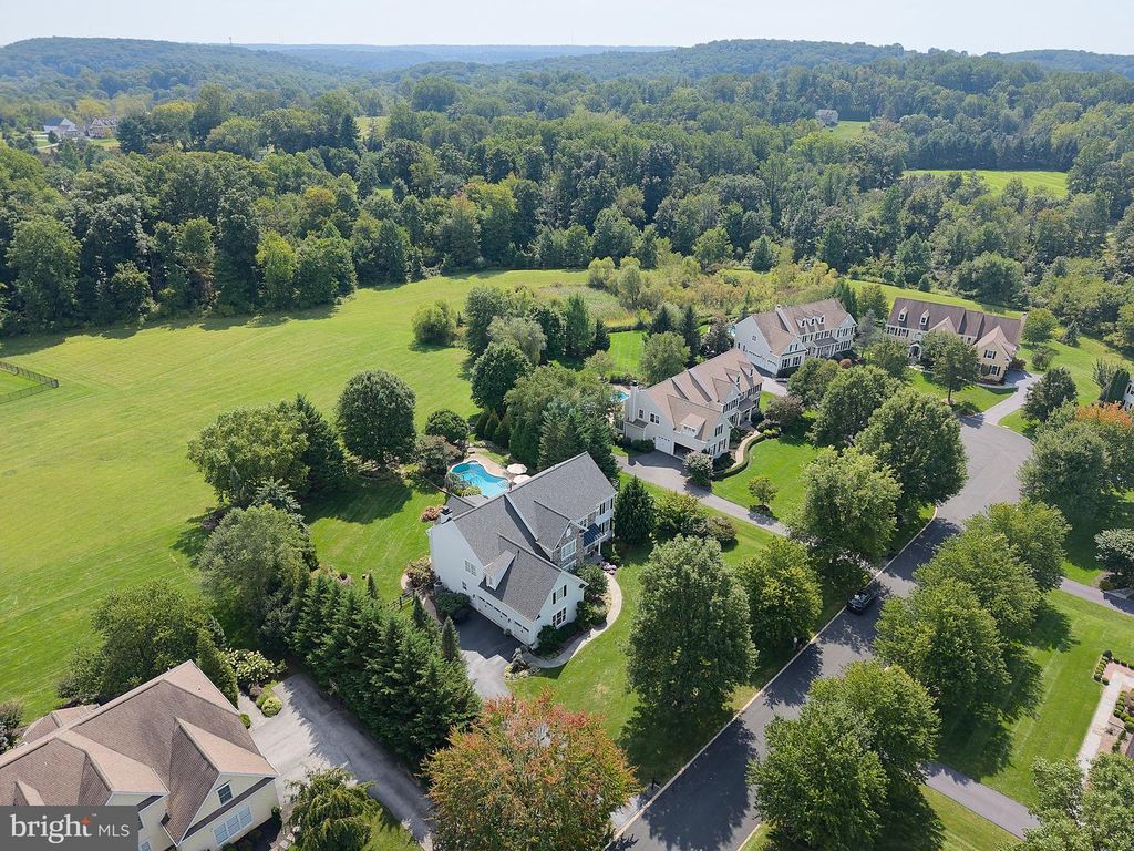 48 LILY POND LN, CHESTER SPRINGS, PA 19425 — photo 3