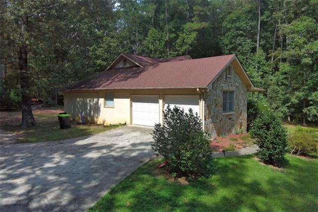 3488 Pebble Brook Lane, Stockbridge, GA 30281