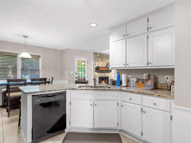 3488 Pebble Brook Lane, Stockbridge, GA 30281