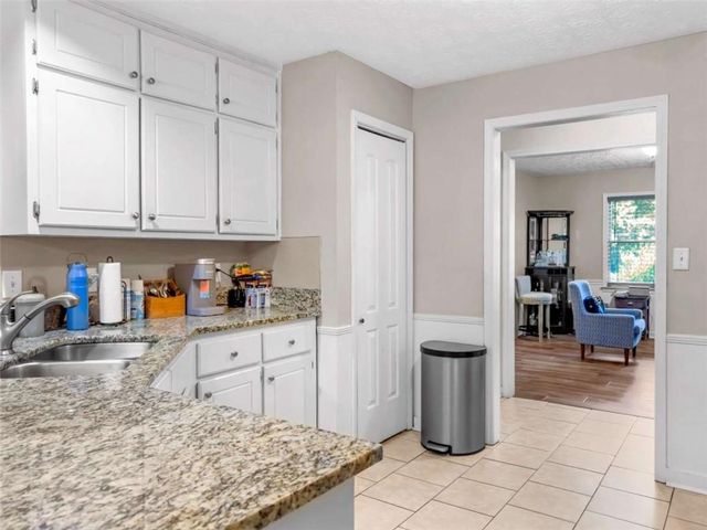 3488 Pebble Brook Lane, Stockbridge, GA 30281