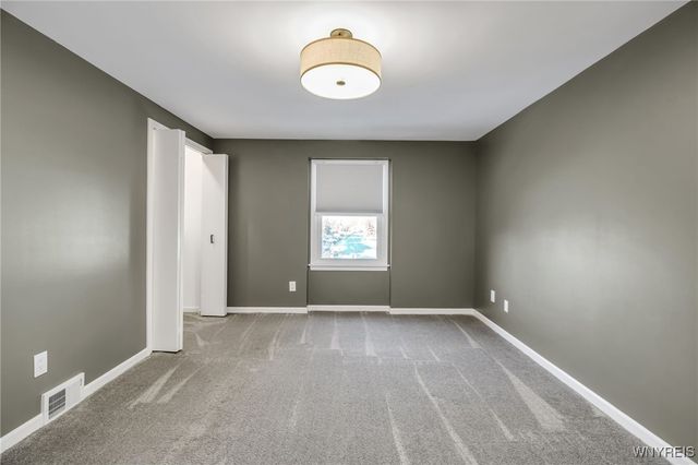 65 Guilford Lane 5, Amherst, NY 14221