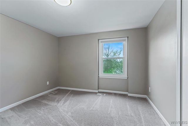 65 Guilford Lane 5, Amherst, NY 14221