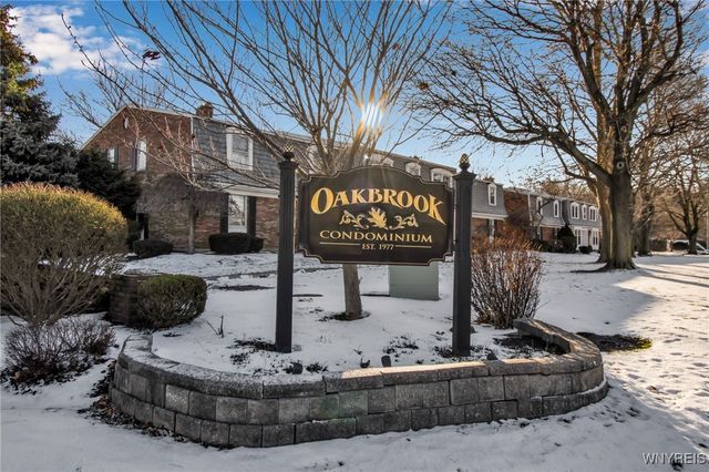 65 Guilford Lane 5, Amherst, NY 14221