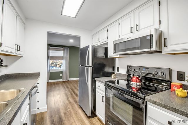 65 Guilford Lane 5, Amherst, NY 14221