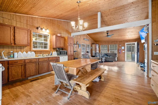 2962 County Road 140, Ider, AL 35981