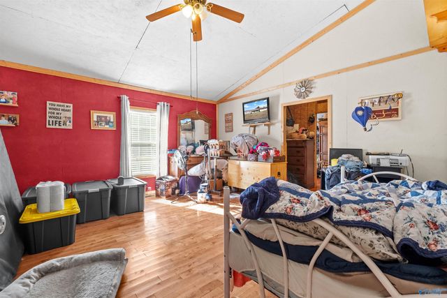 2962 County Road 140, Ider, AL 35981