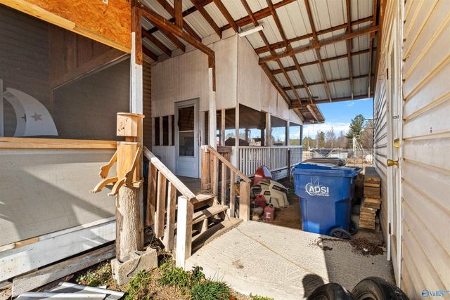 2962 County Road 140, Ider, AL 35981