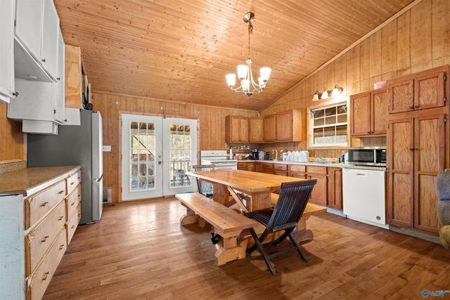 2962 County Road 140, Ider, AL 35981