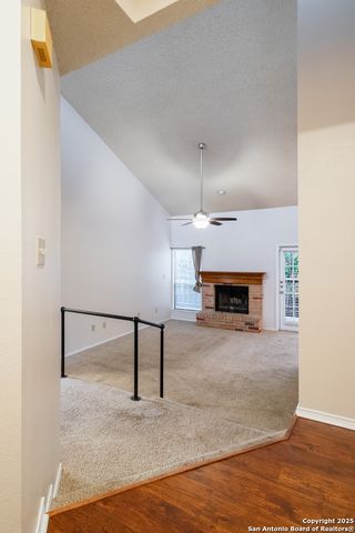 6404 Brook Cv, San Antonio, TX 78240