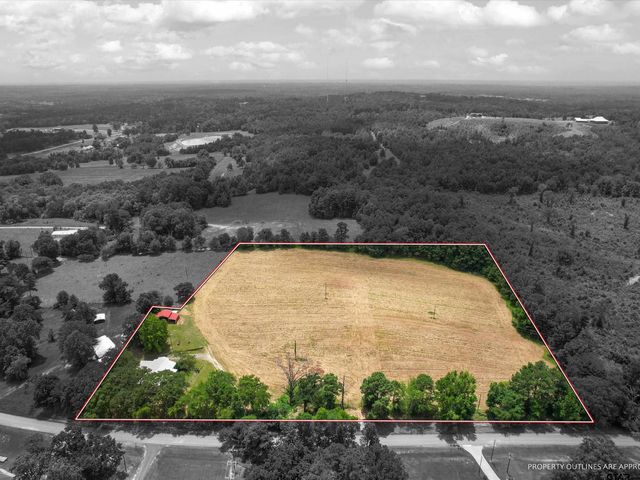 2811 medlin Rd, Gilmer, TX 75645