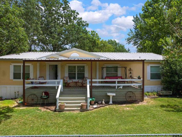 2811 medlin Rd, Gilmer, TX 75645