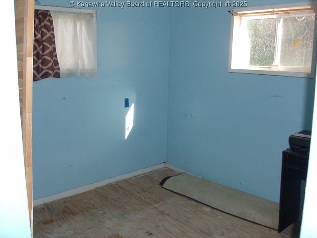 729 York Avenue, Charleston, WV 25387