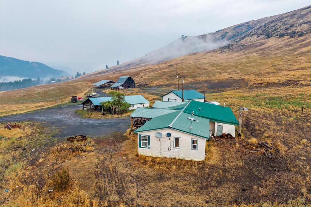 361 Lone Ranch Creek Rd, Curlew, WA 99121 photo 22