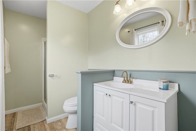 164 W Pittsburgh Street, Delmont, PA 15626