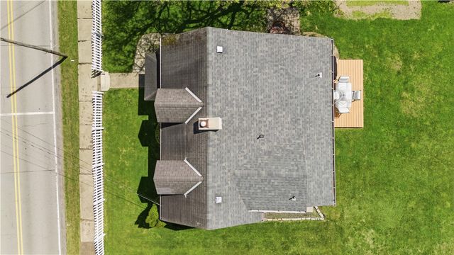 164 W Pittsburgh Street, Delmont, PA 15626