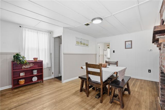 164 W Pittsburgh Street, Delmont, PA 15626