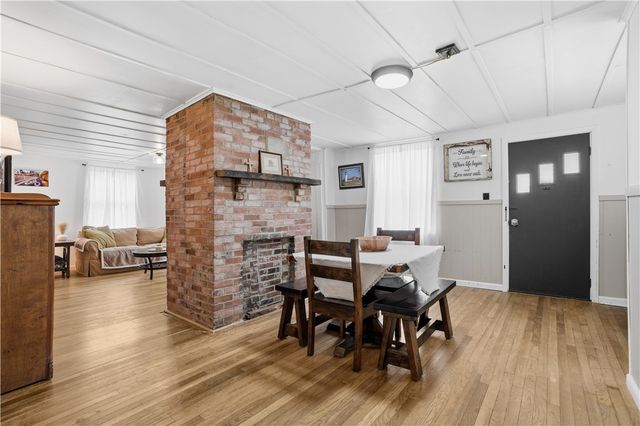 164 W Pittsburgh Street, Delmont, PA 15626