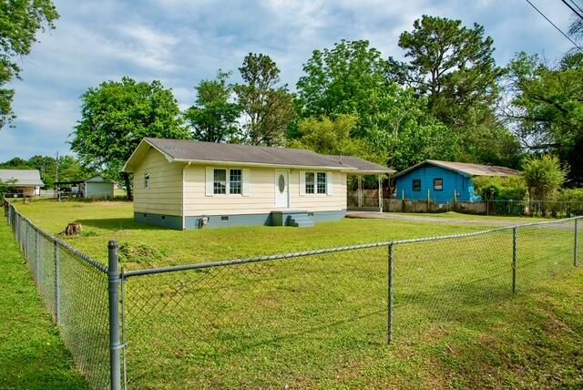 490 Scoggins Street, Summerville, GA 30747