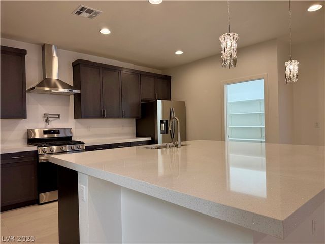 400 South Jena Street, Henderson, NV 89015