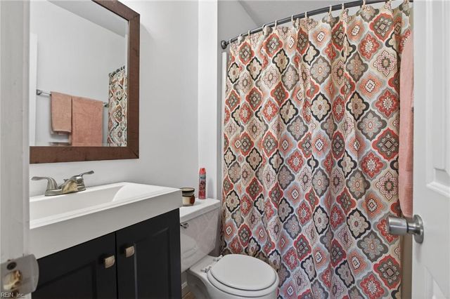 452 Rivers Ridge CIR, Newport News, VA 23608